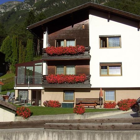 Pension Jaeger Trins Bagian luar foto